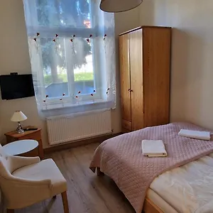 Roza Bed & Breakfast